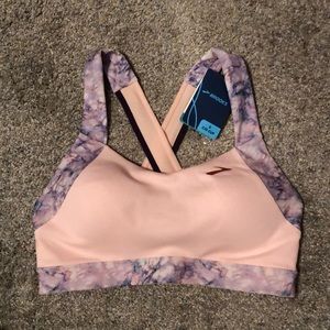 Brooks UpLift Crossback sports bra